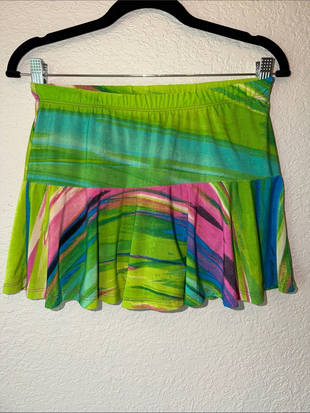 Vibrant Green Multicolor Flared tennis/running/swim Skirt. Size Sm